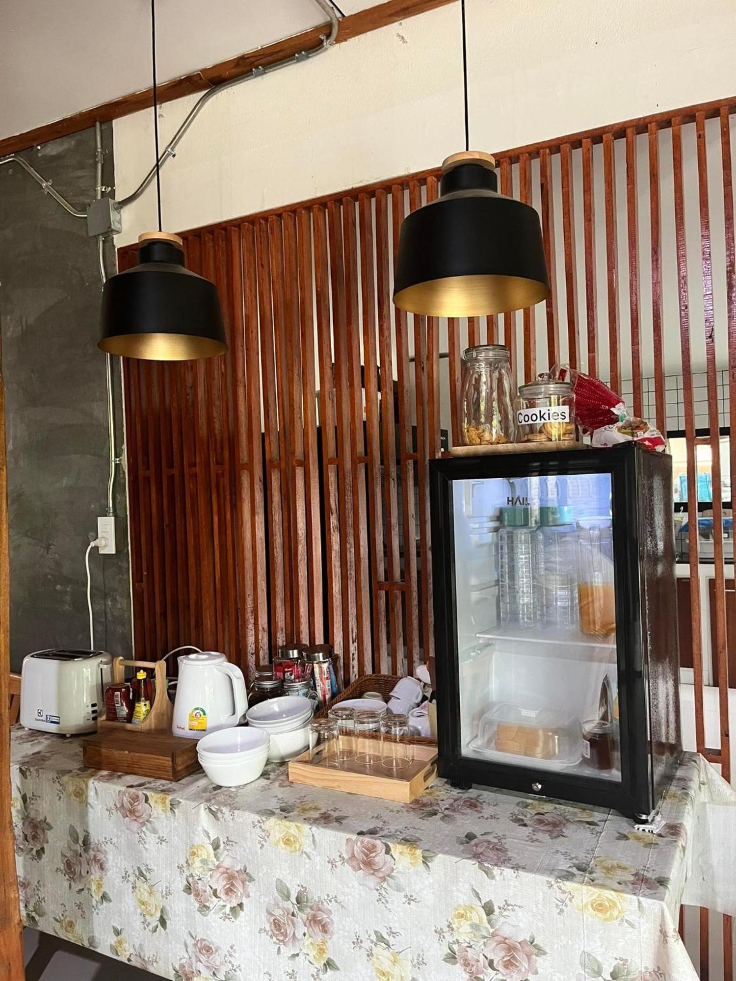 Tha Ma-O Bouteak Homestay - Self Check-In Lampang Esterno foto