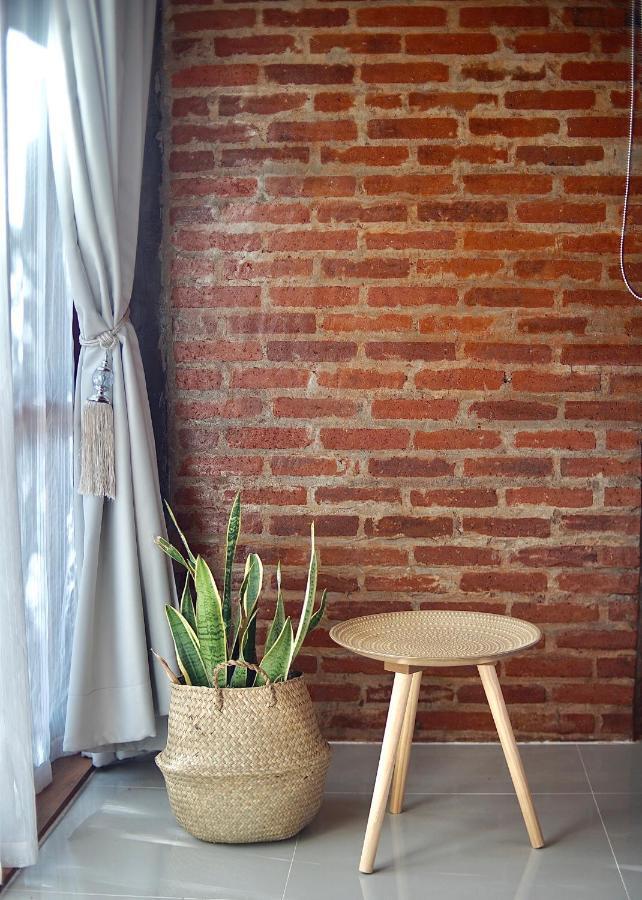 Tha Ma-O Bouteak Homestay - Self Check-In Lampang Esterno foto